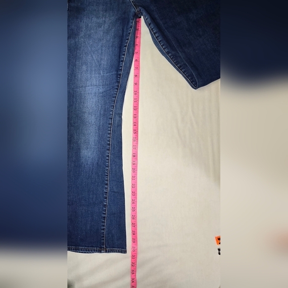 Lucky Brand "Sofia Boot" Bootcut Mid-rise Midwash Women's Jeans Size 8/29 - Picture 12 of 13